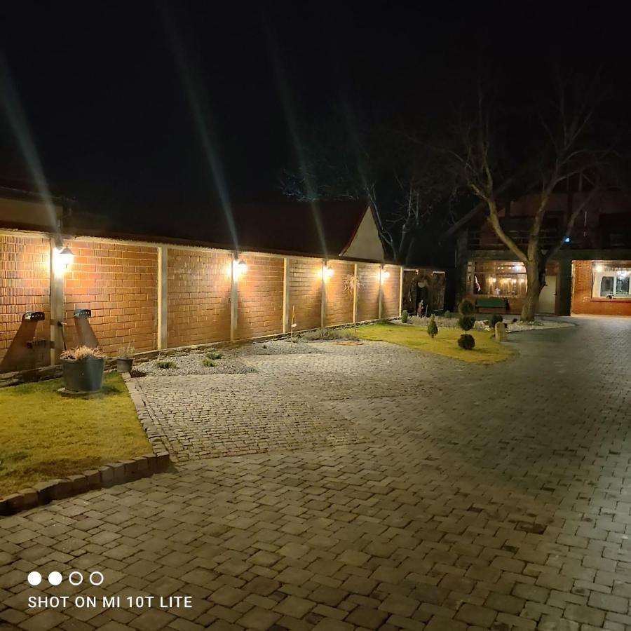 Apartament City La Casa Piano House ,Cu Parcare ألبا يوليا المظهر الخارجي الصورة