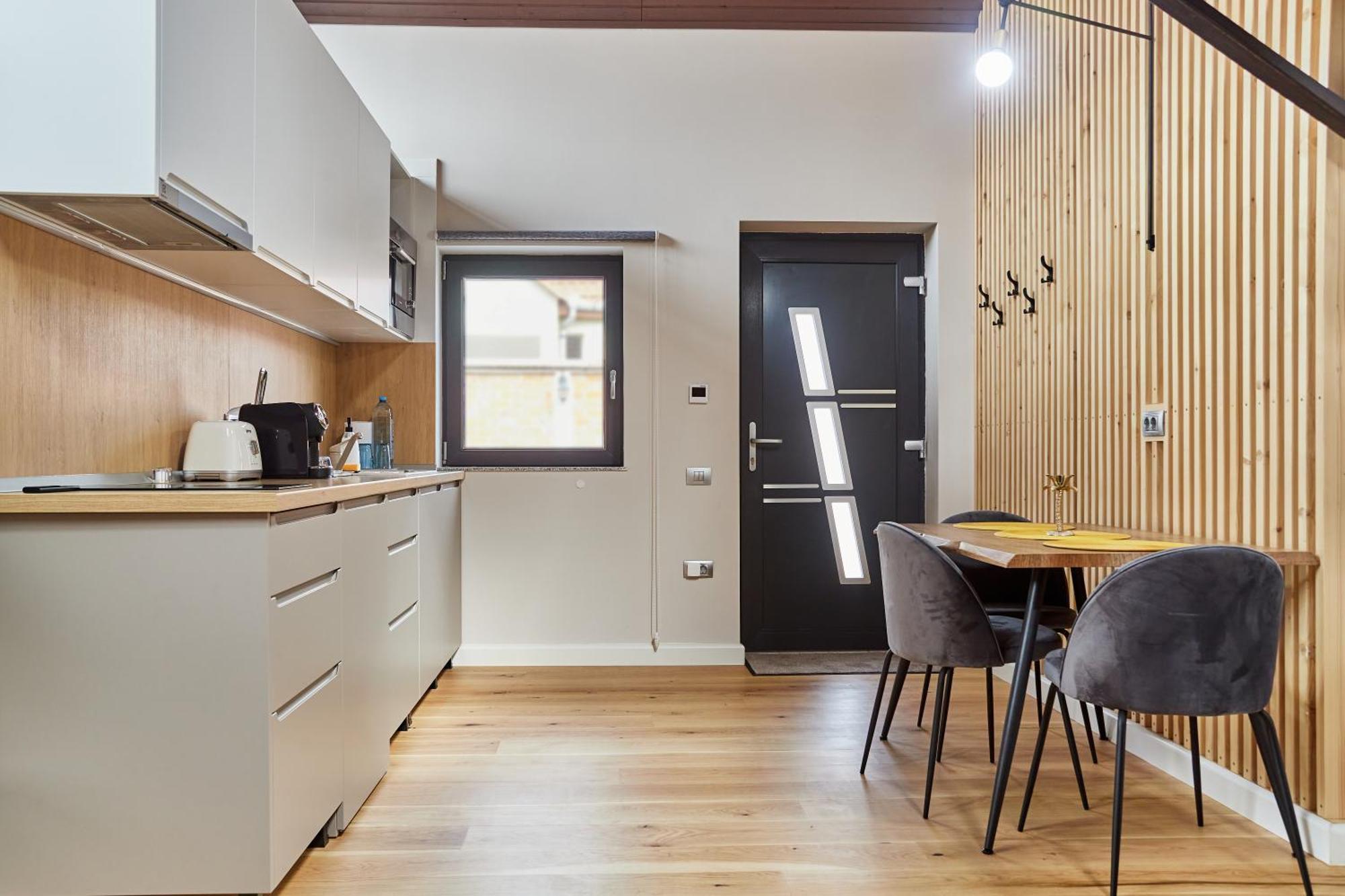 Apartament City La Casa Piano House ,Cu Parcare ألبا يوليا المظهر الخارجي الصورة